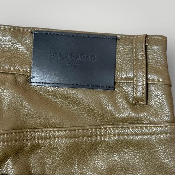 VALABASAS OLIVE LEATHER CARGO PANTS MENS SIZE 28 L35 - Picture 8 of 10